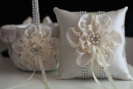 Ivory Flower Girl Basket \ Ivory Ring Bearer Pillow \ Ivory Ring Pillow \ Ivory Petals Basket \ Ivory Wedding Basket \ Ivory Wedding pillow