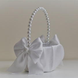 White Pearl Flower Girl Basket \White Wedding Baskets with Pearl handle, Wedding Ceremony Basket \ Flower Petals Basket