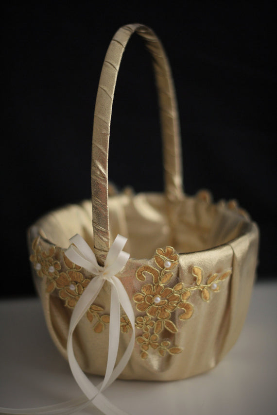 Gold Wedding Basket \ Gold Flower Girl Basket \ Gold Lace Basket \ Lace Wedding Basket in Gold \ Unique Basket \ Gold Petals Basket