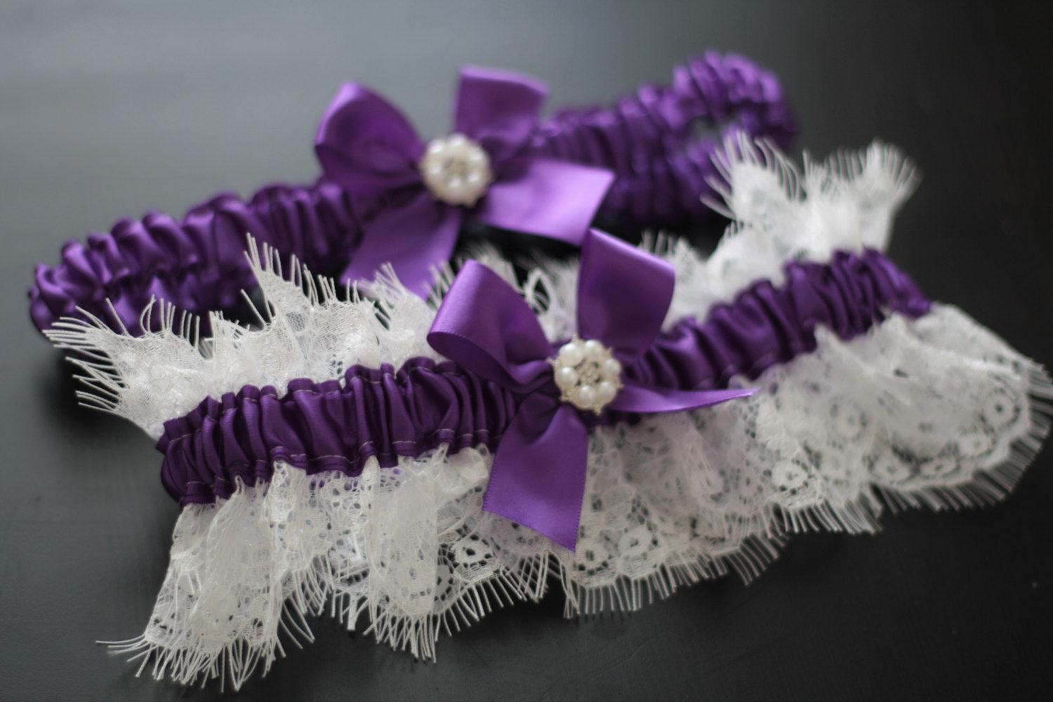 Purple Bridal Garter Set Lace Wedding Garter Set Purple Toss Garte Alex Emotions
