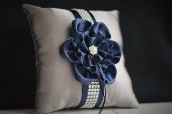 Gray Navy Bearer Pillow \ Navy ring cushion \ Navy Wedding Pillow \ Gray Navy Wedding Ring Holder \ Grey Navy Pillow \ Pillow for rings