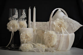 Ivory Wedding Ring Bearer Pillow, Ivory Ring Holder Flower Girl Basket Shabby Chic Bearer Wedding Accessories Wedding Ring Pillow Basket set