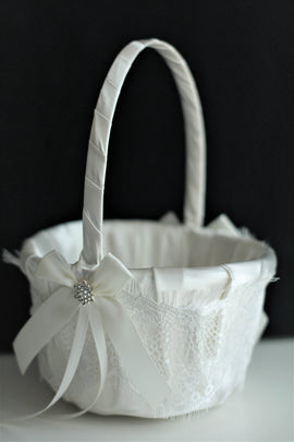 White Wedding Basket \ White Flower Girl Basket \ Lace Wedding Basket \ Sheby Shik Wedding Basket \ White Ring Bearer pillow basket set