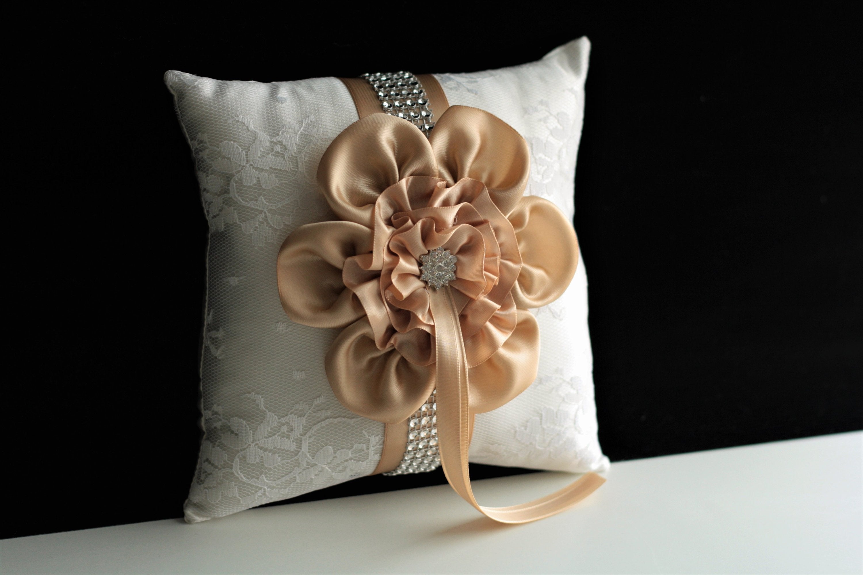 Ring Bearer Pillow Ring Pillow, White Fashion Wedding Ring Pillow
