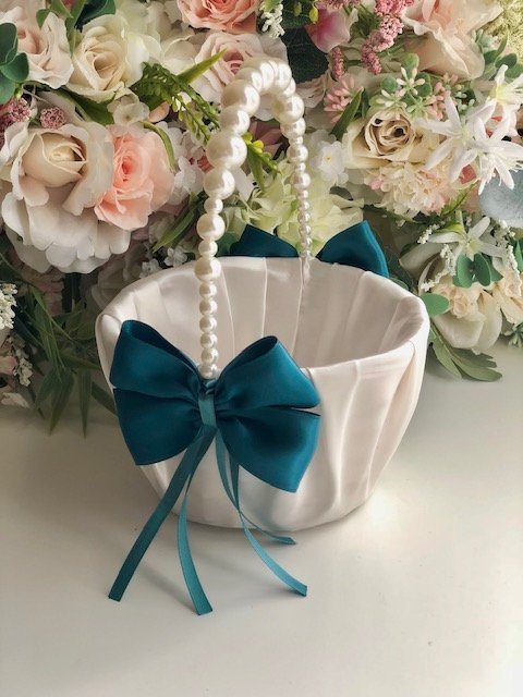 Teal Flower Girl Basket / Teal Wedding Basket / Pearl handle basket / Pearl Wedding basket / Flower Girl Baskets