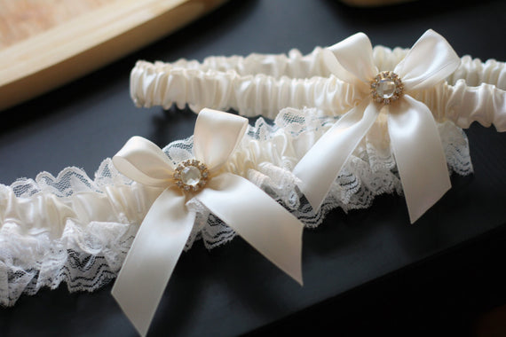 Lillian Rose Set of 2 Ivory Pearl Wedding Garters Lillian Rose Set of 2 Ivory Pearl Wedding Garters